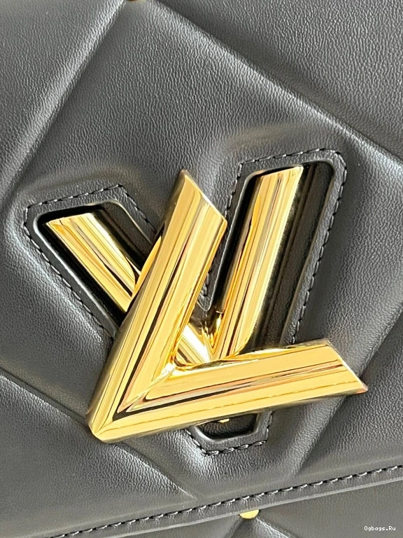 MM LOUIS VUITTON TWIST 0501